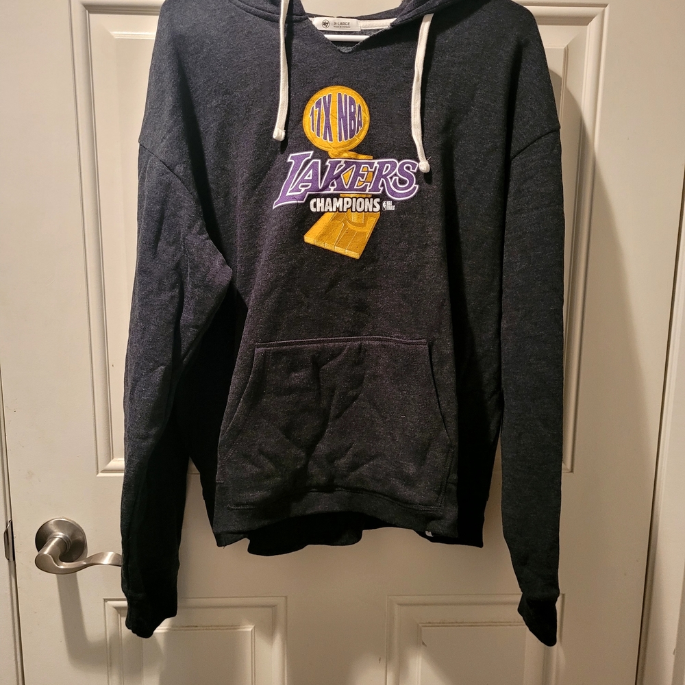 47 Brand Women's Gray NBA Hoodie